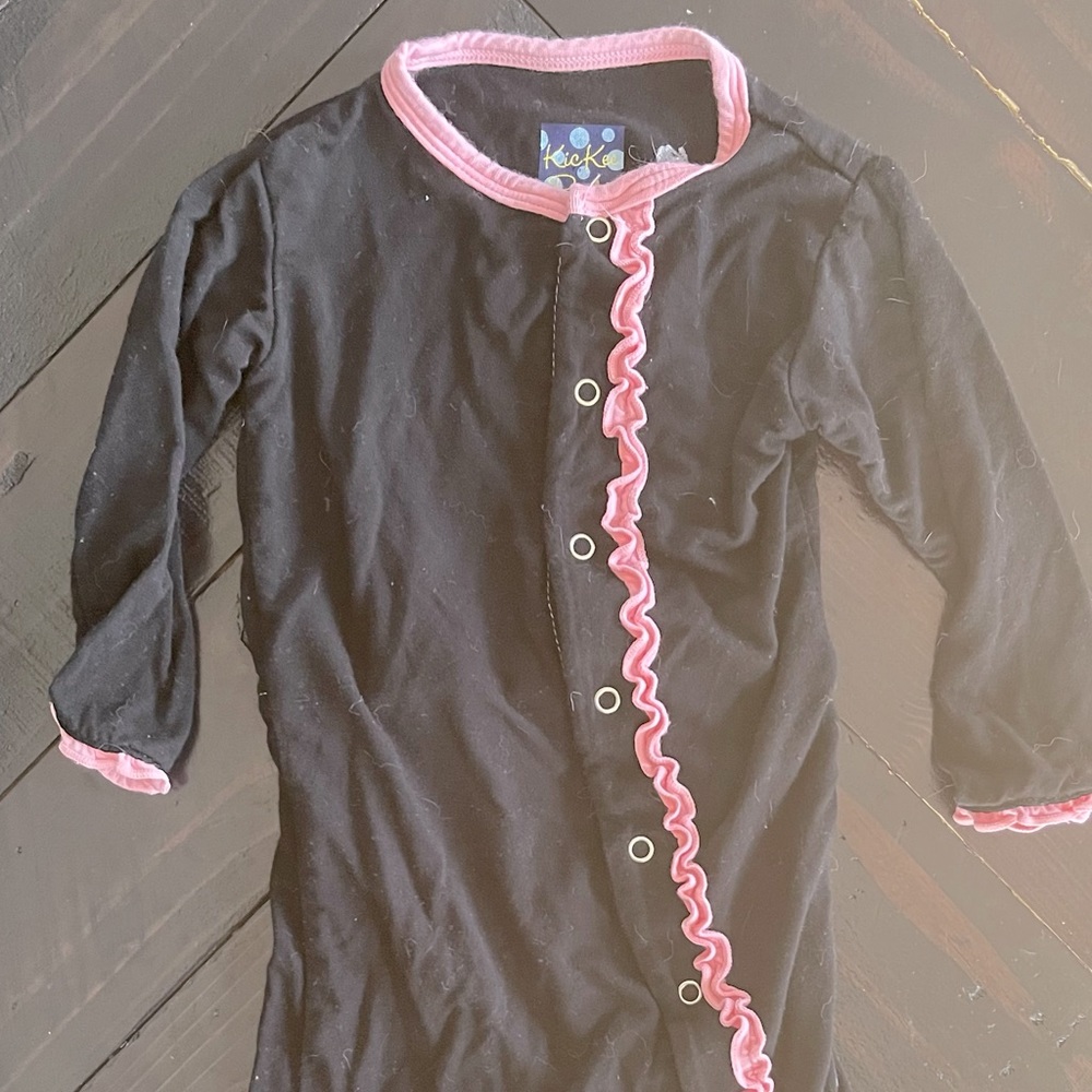 BLACK PINK SIZE 0-3 KICKEE PANTS COVERALL BABY